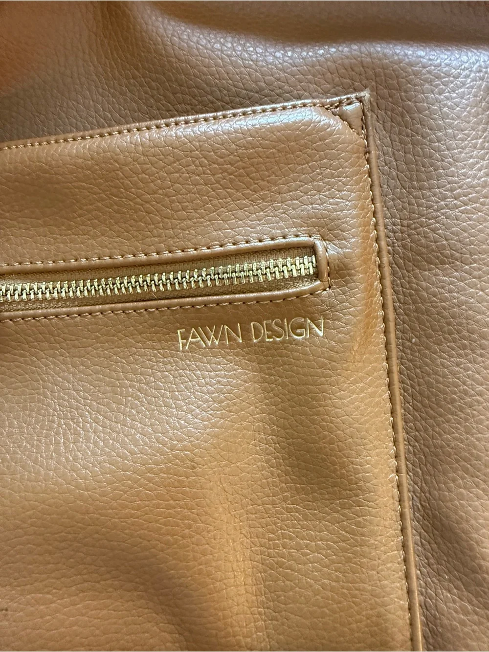 Fawn Design compact leather