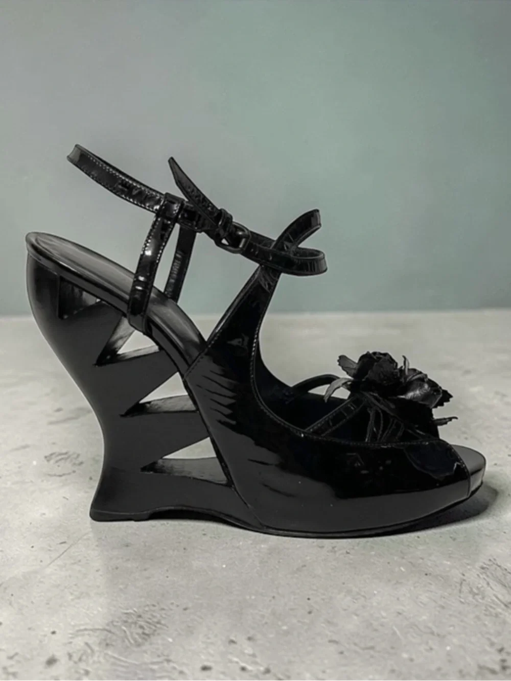 BOTTEGA VENETA Patent Leather Floral Cutout Wedge Heel Sandals 36.5
