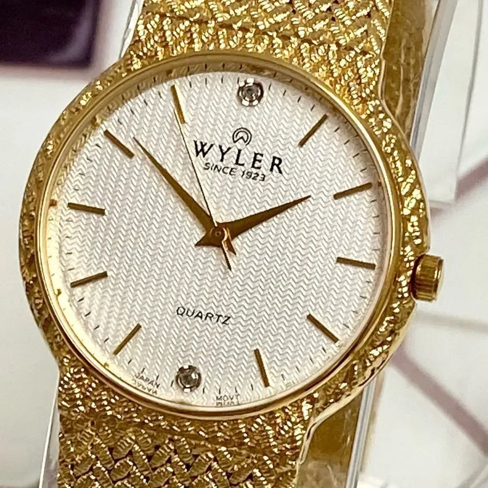 Wyler features invite stainless