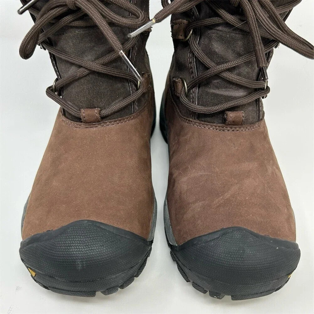 Keen womens snow worn