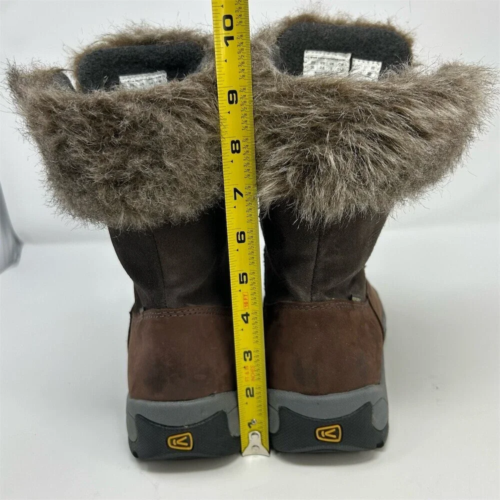 Keen rubber visible outdoor