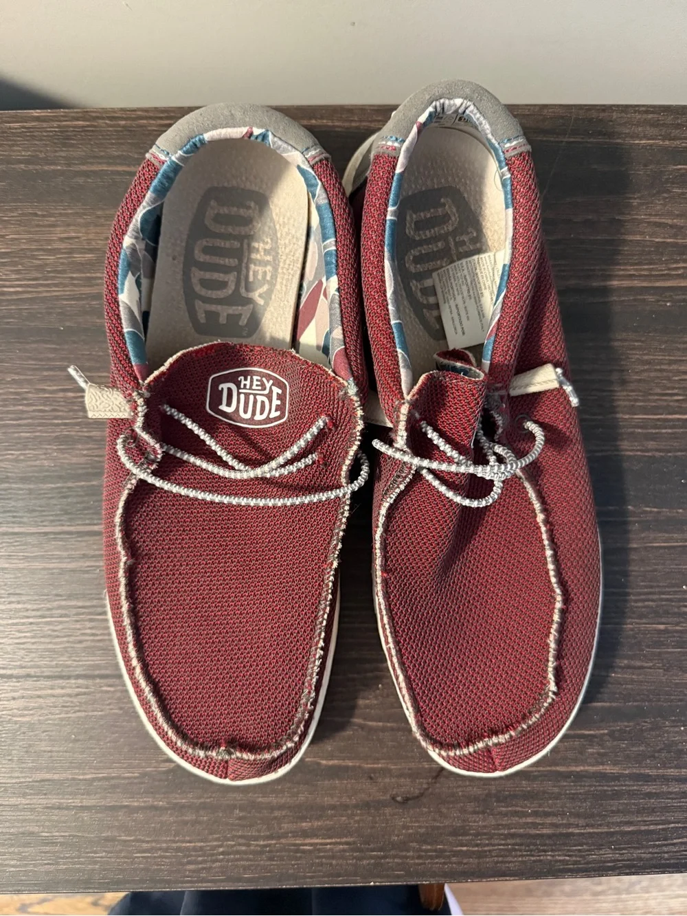 Hey Dude Maroon Wally Sox Triple Needle - 11