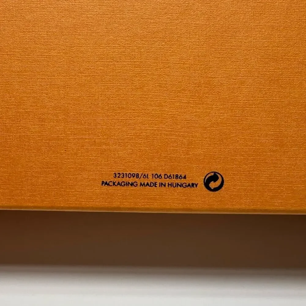 Louis Vuitton storage such wear