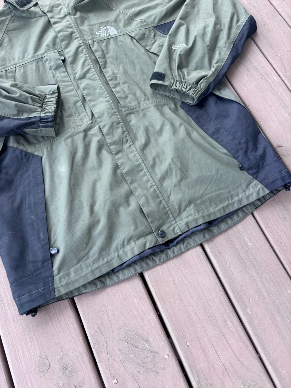 North Face Summit Series Gore-Tex Jacket Sz XL Olive