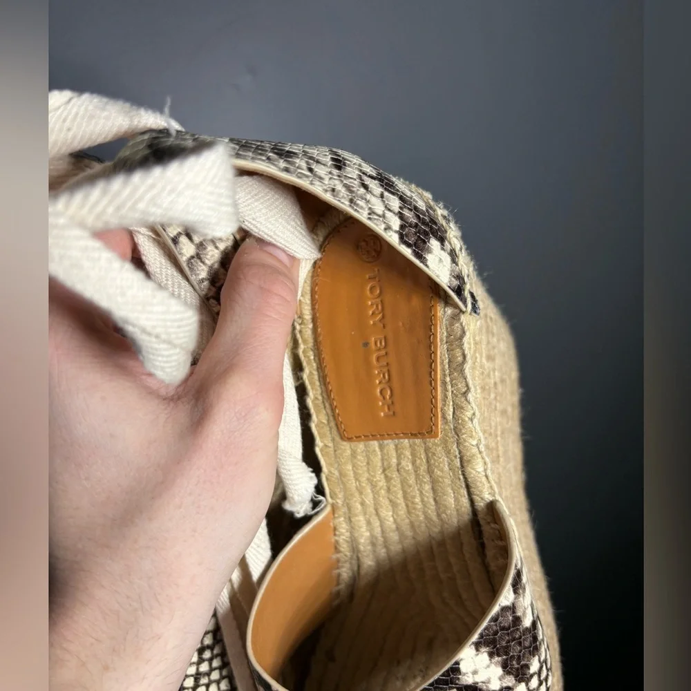 Tory Burch good used