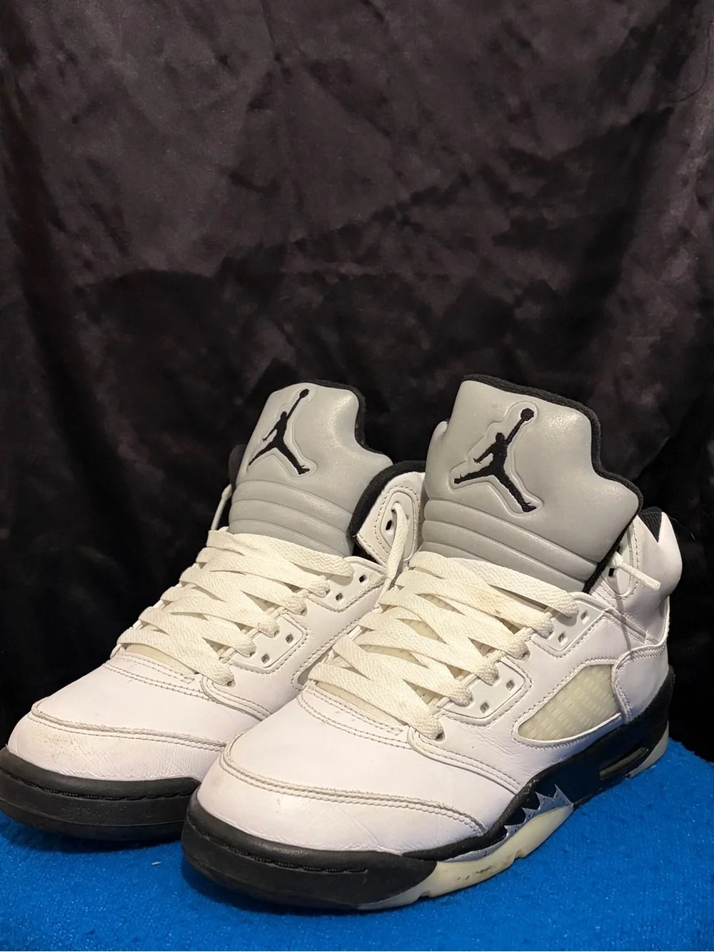 Jordan white black
