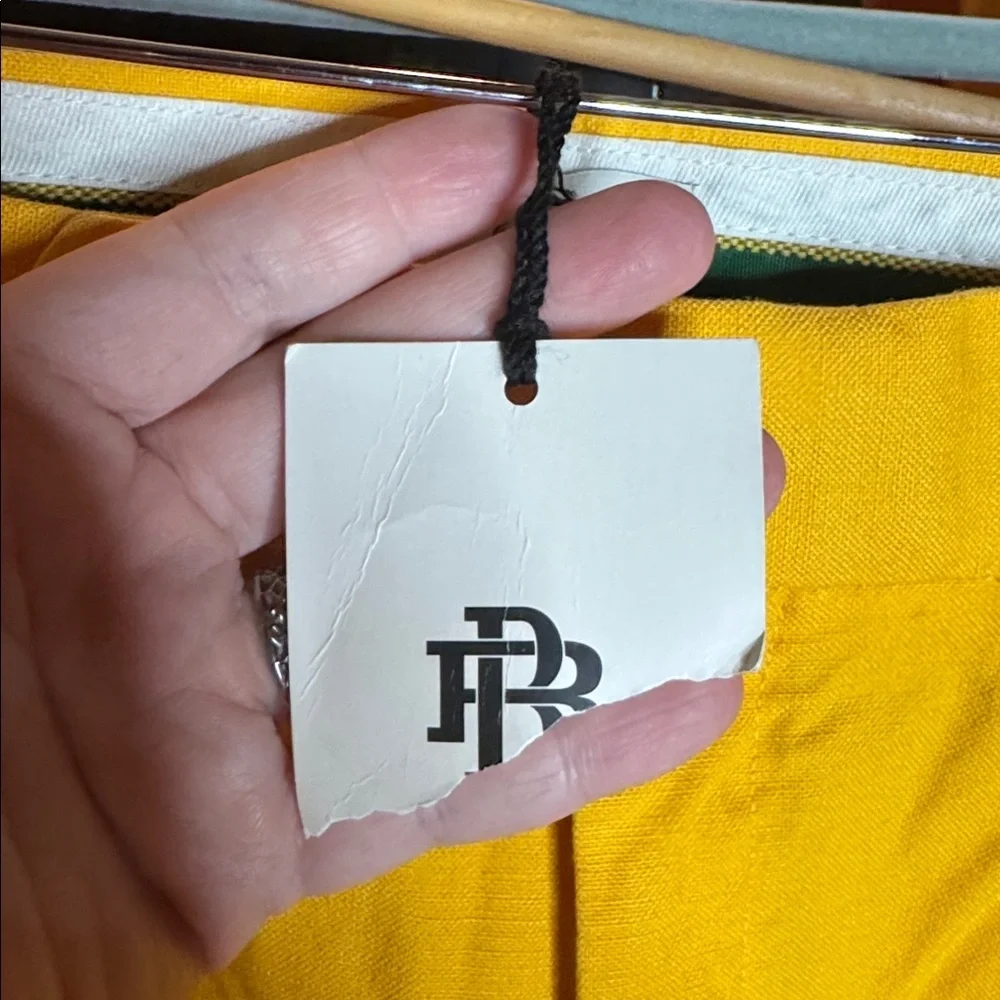 Banana Republic bright bold