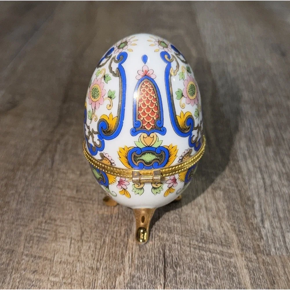 Vtg 60s Trinket Box Decorative Egg Blue Floral Gold Accents