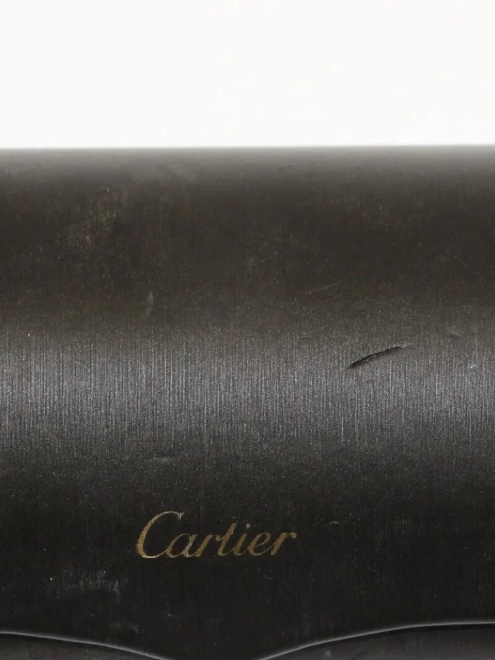 Cartier scratches wear
