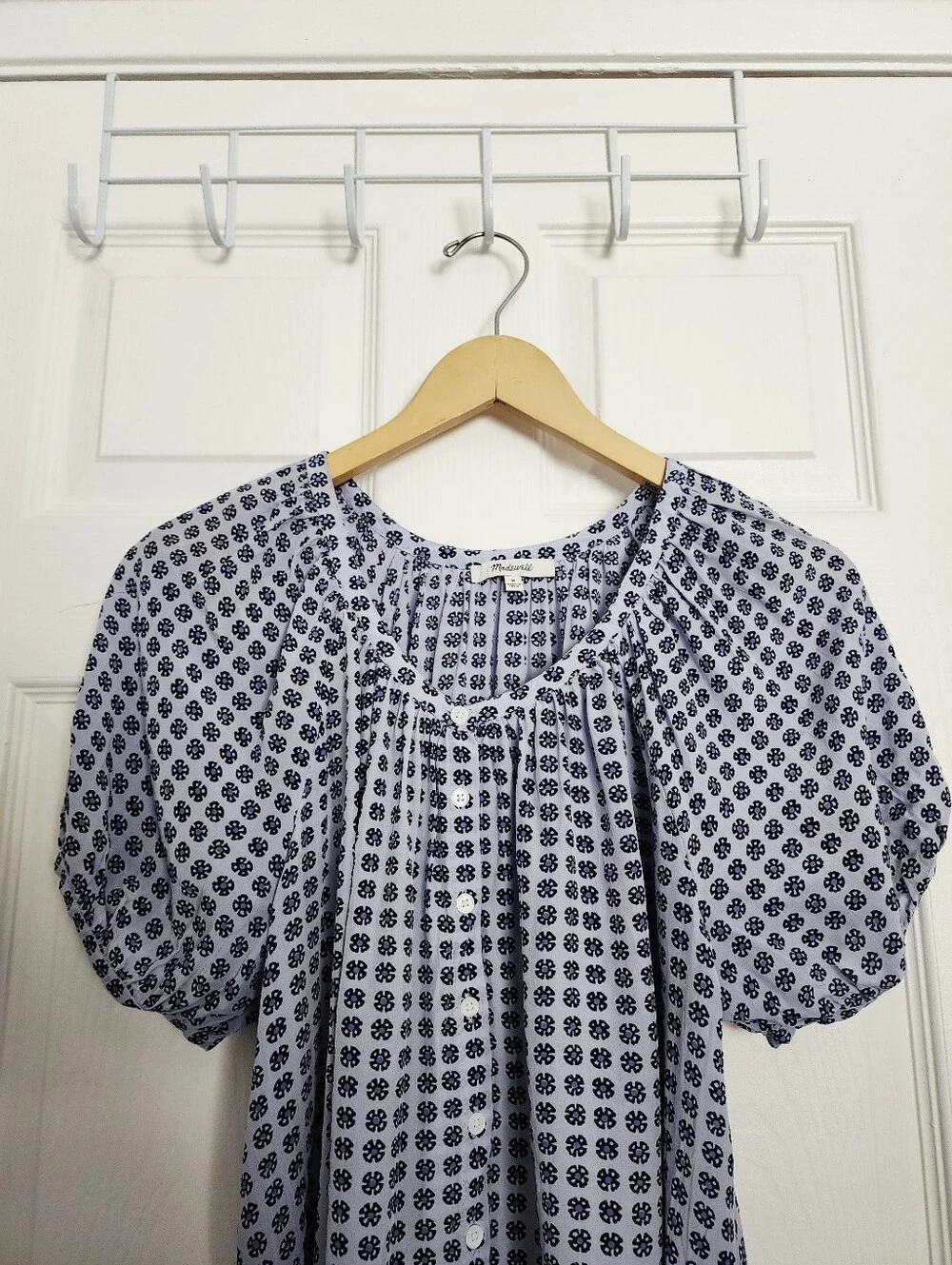 Madewell airy light