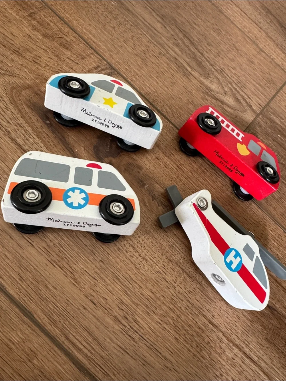 Melissa & Doug wooden toy
