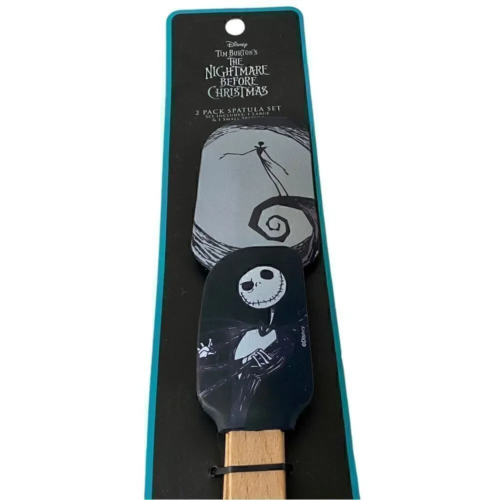 The Nightmare Before Christmas 2 Pack Spatula Set.