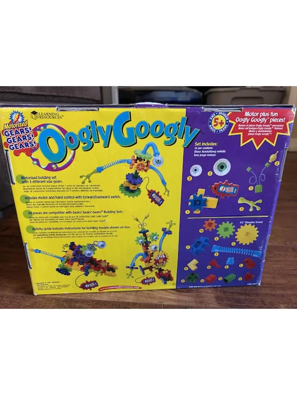 Oogly Googly Motorized Building Set with 100 Pieces and Hand Control