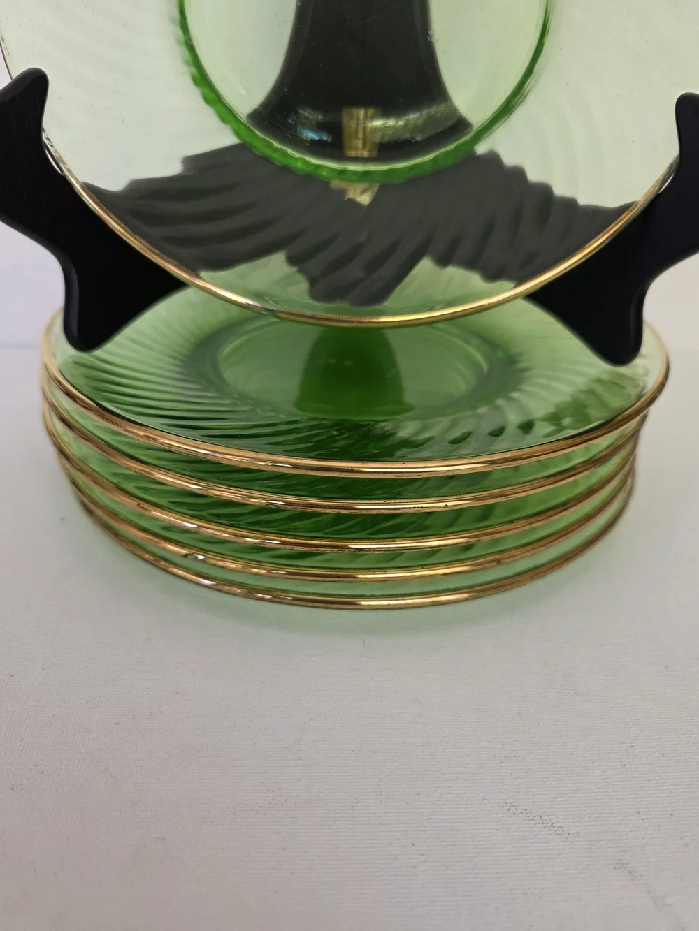 Hocking uranium table subtle vintage