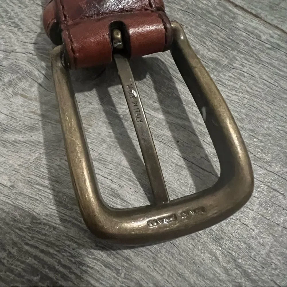 Coach hole added brown