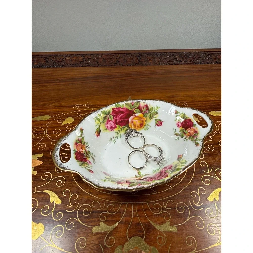 Vintage‎ Royal Albert Old Country Roses Ring Dish