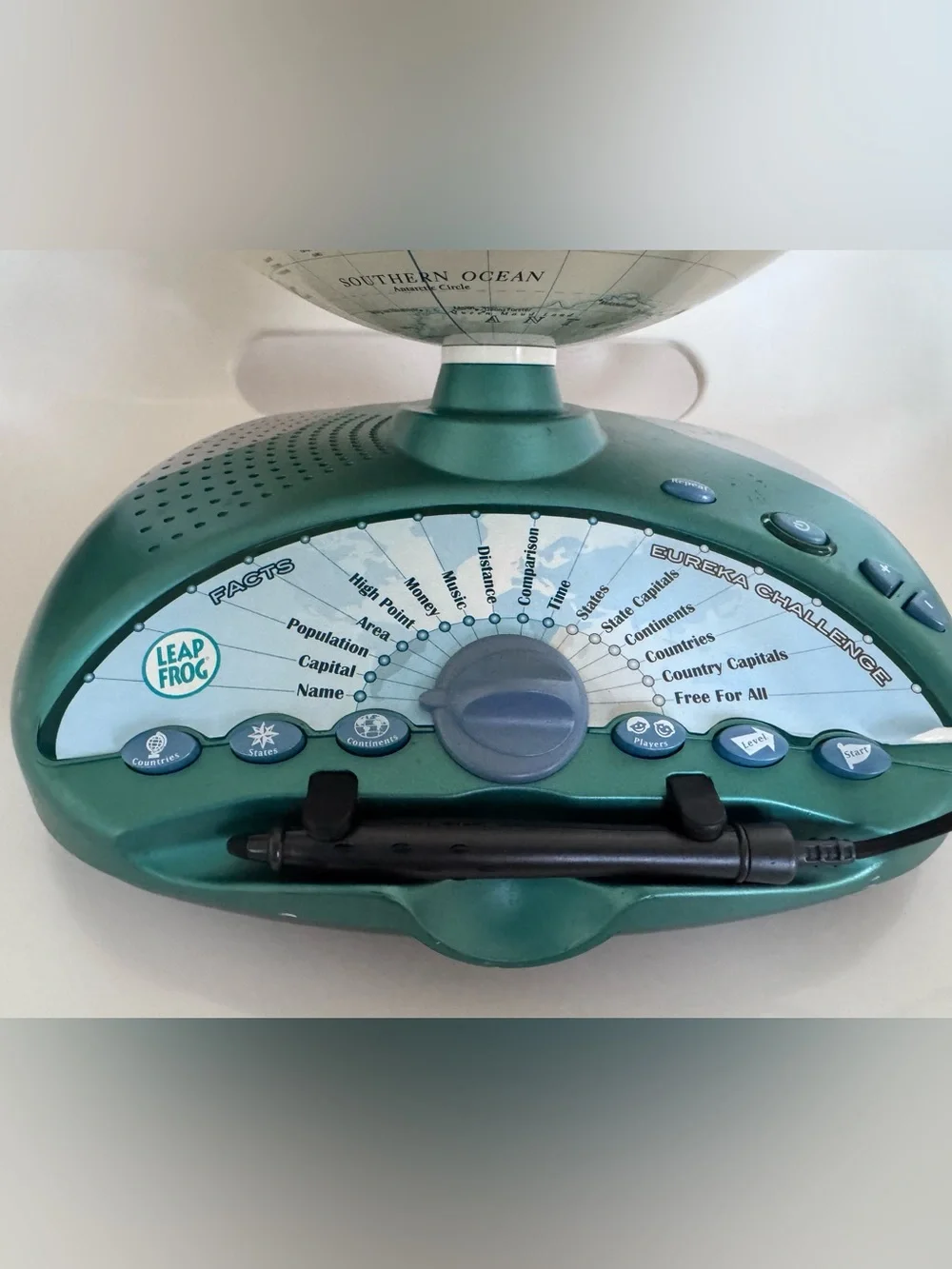 LeapFrog Interactive Talking Globe Eureka Challenge Tested Complete Homeschool