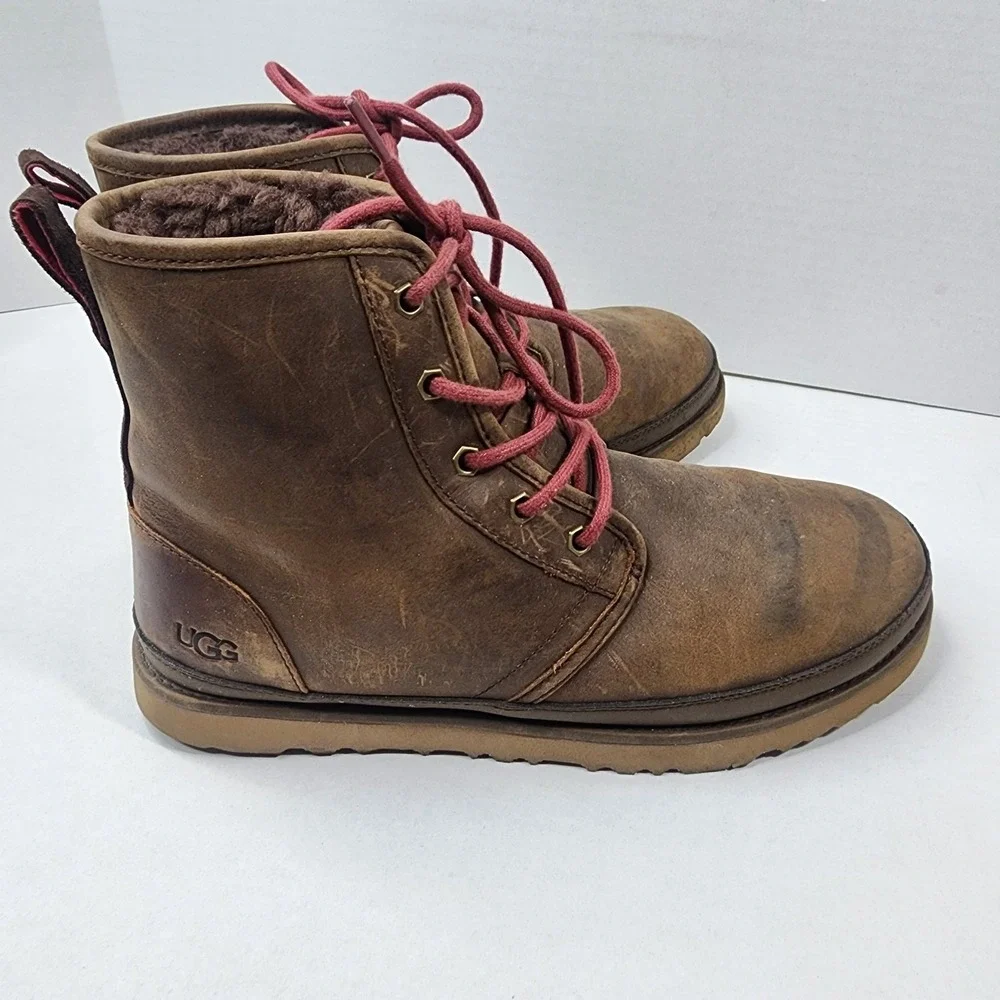 UGG Chukka Men's Size 10 F27019C Winter Boots -Chestnut Suede Waterproof  EUC