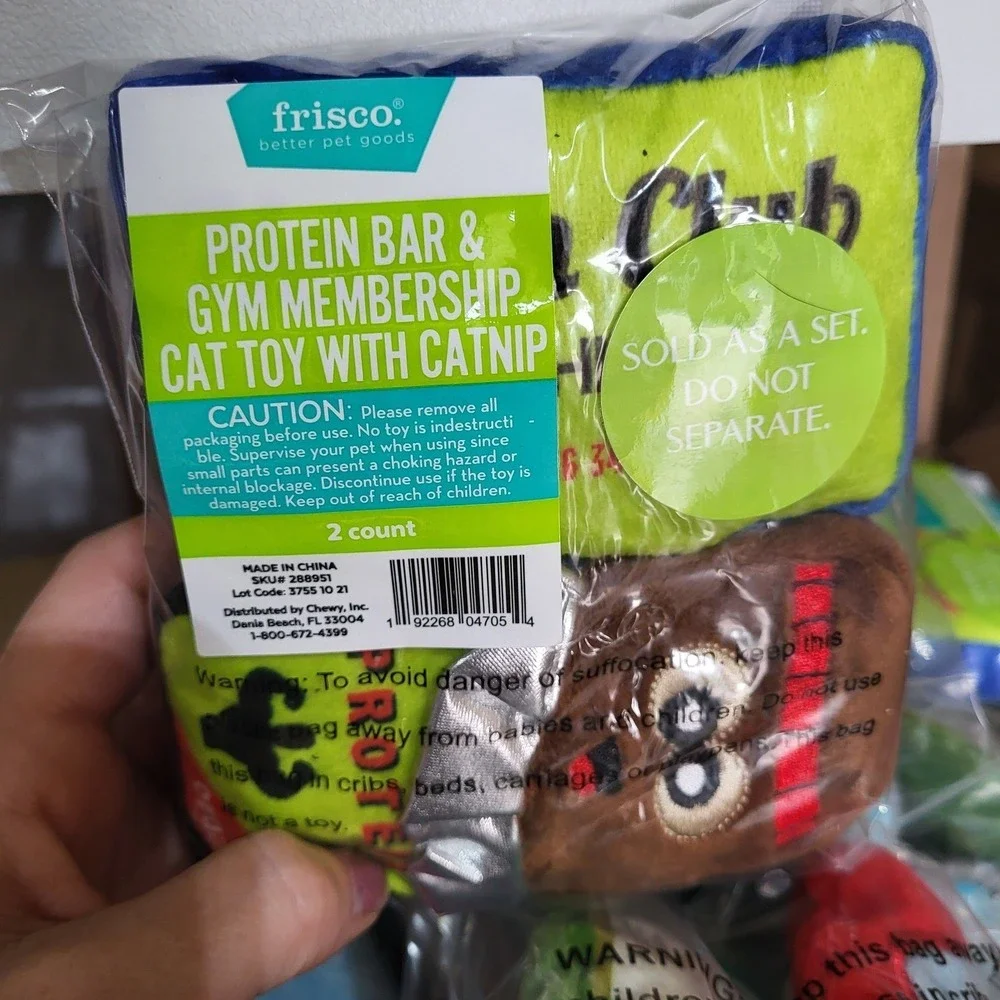 The Unbranded Brand material protein box