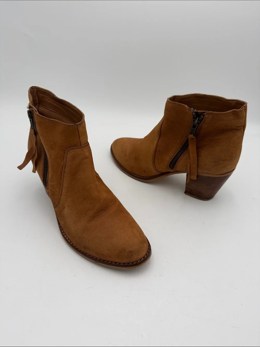 American eagle outfitters Tan Suede Ankle Boots  women 9 leather festival casual