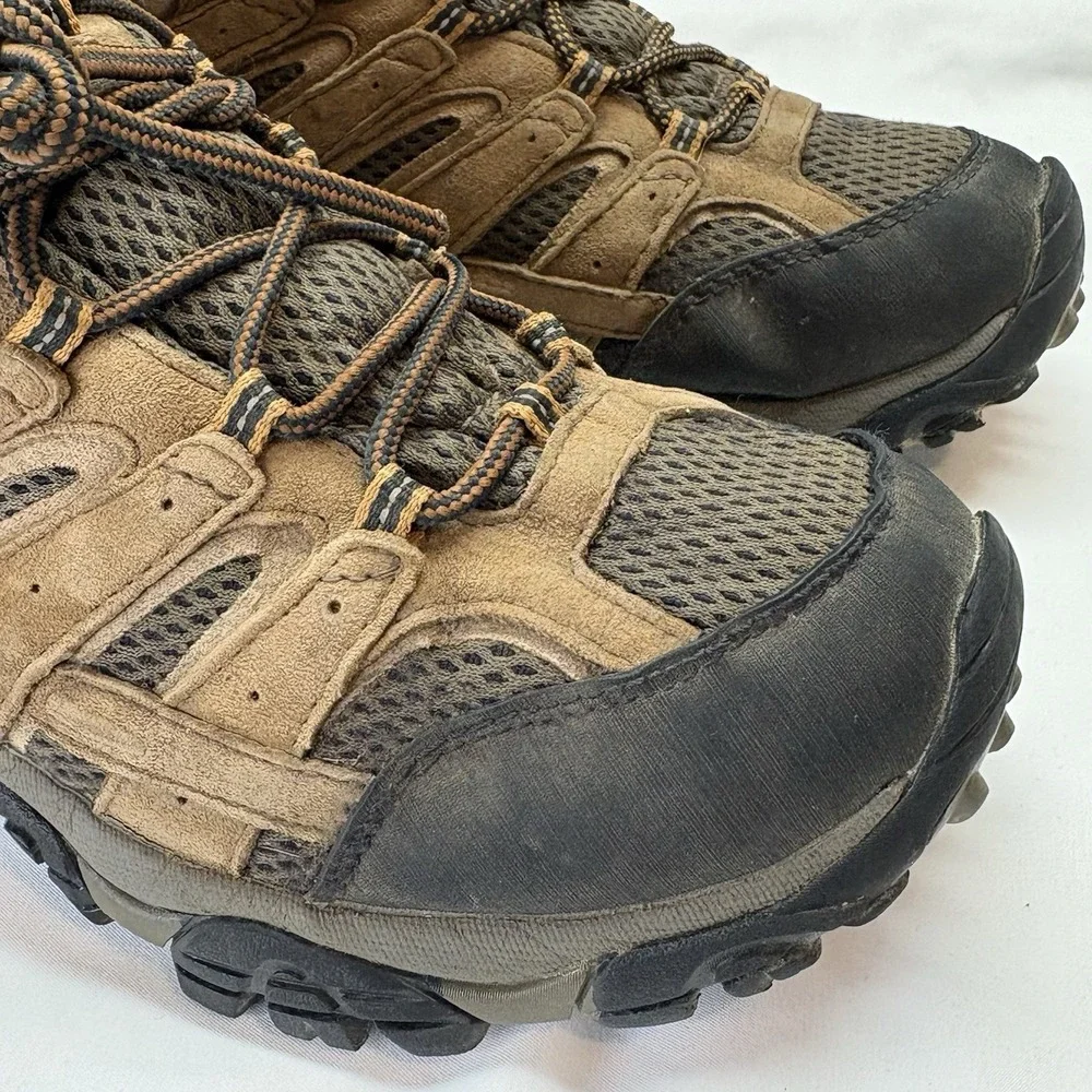 Merrell great preowned