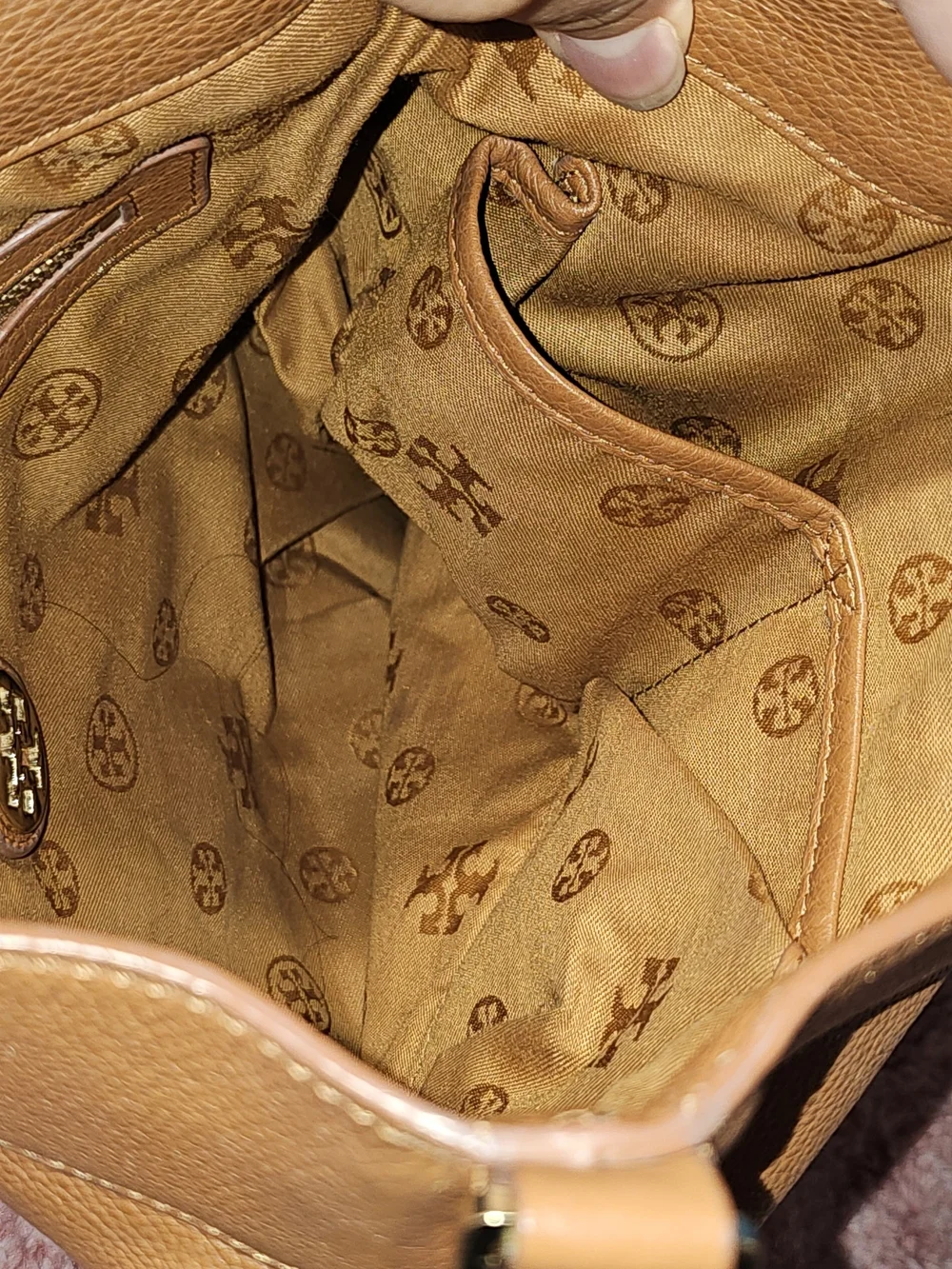 Tory Burch Camel Pebbled Soft Leather Chain Detail Crossbody Bag