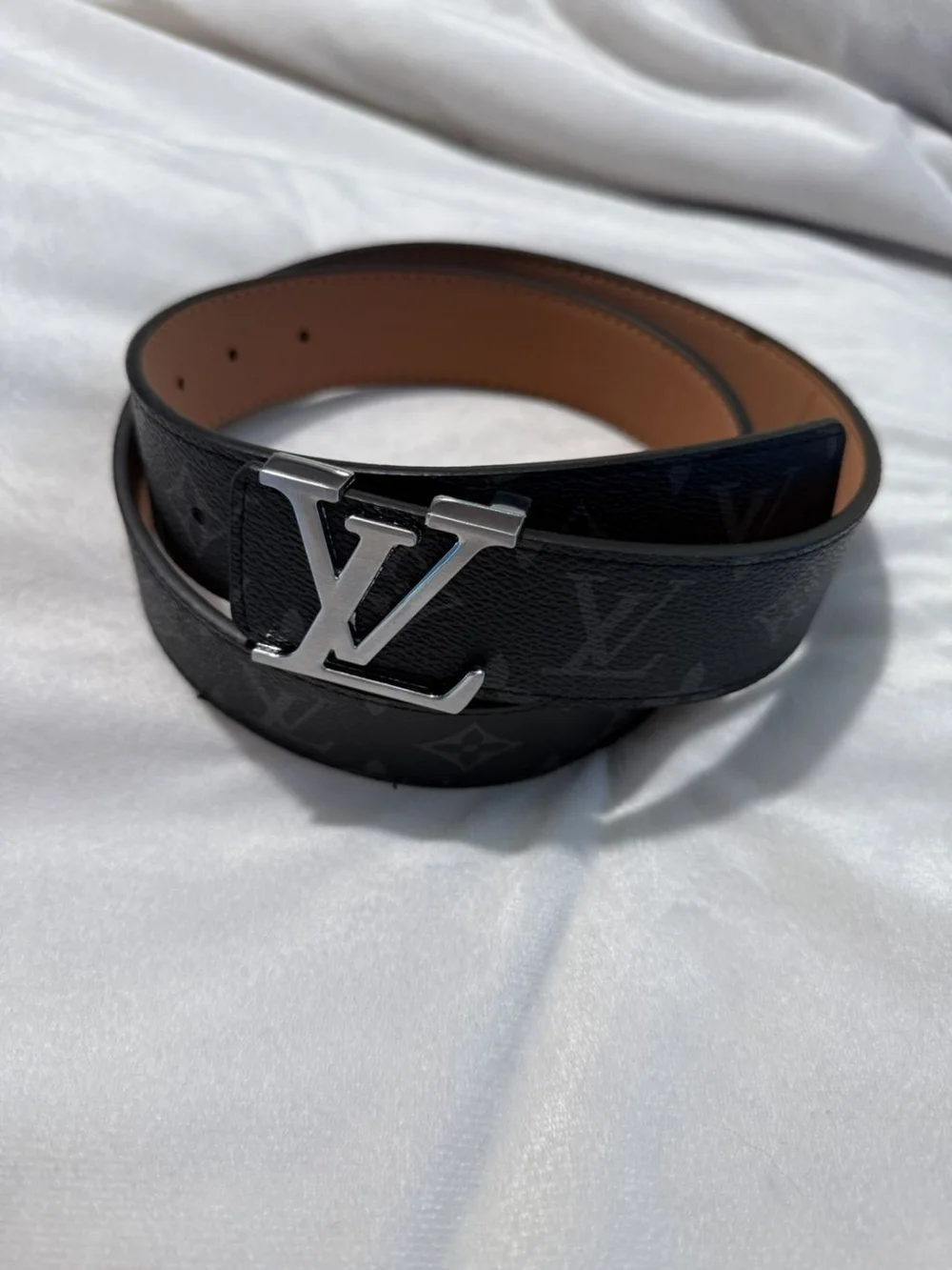 Louis Vuitton signature lv