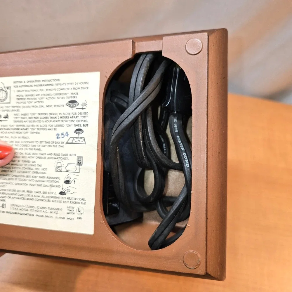 Intermatic Programmable Box‎ Timer Model EB-61 USA TESTED/WORKS Vintage MCM