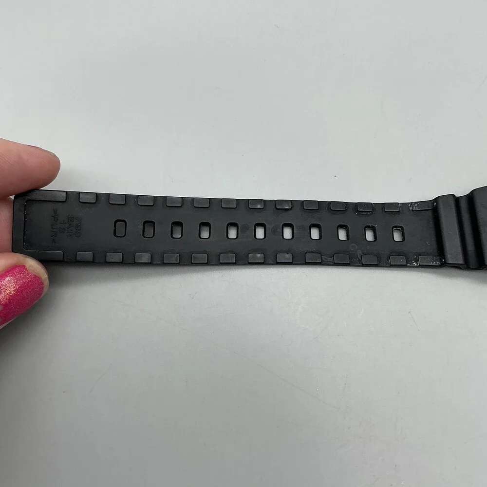 Casio see photos