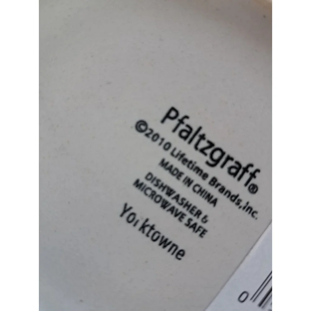 Pfaltzgraff rare yorktowne