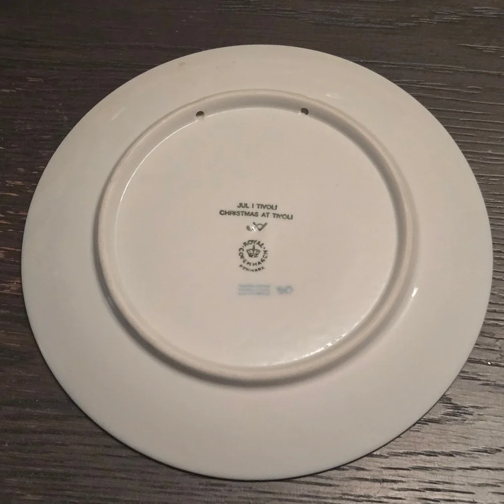 Royal Copenhagen add touch