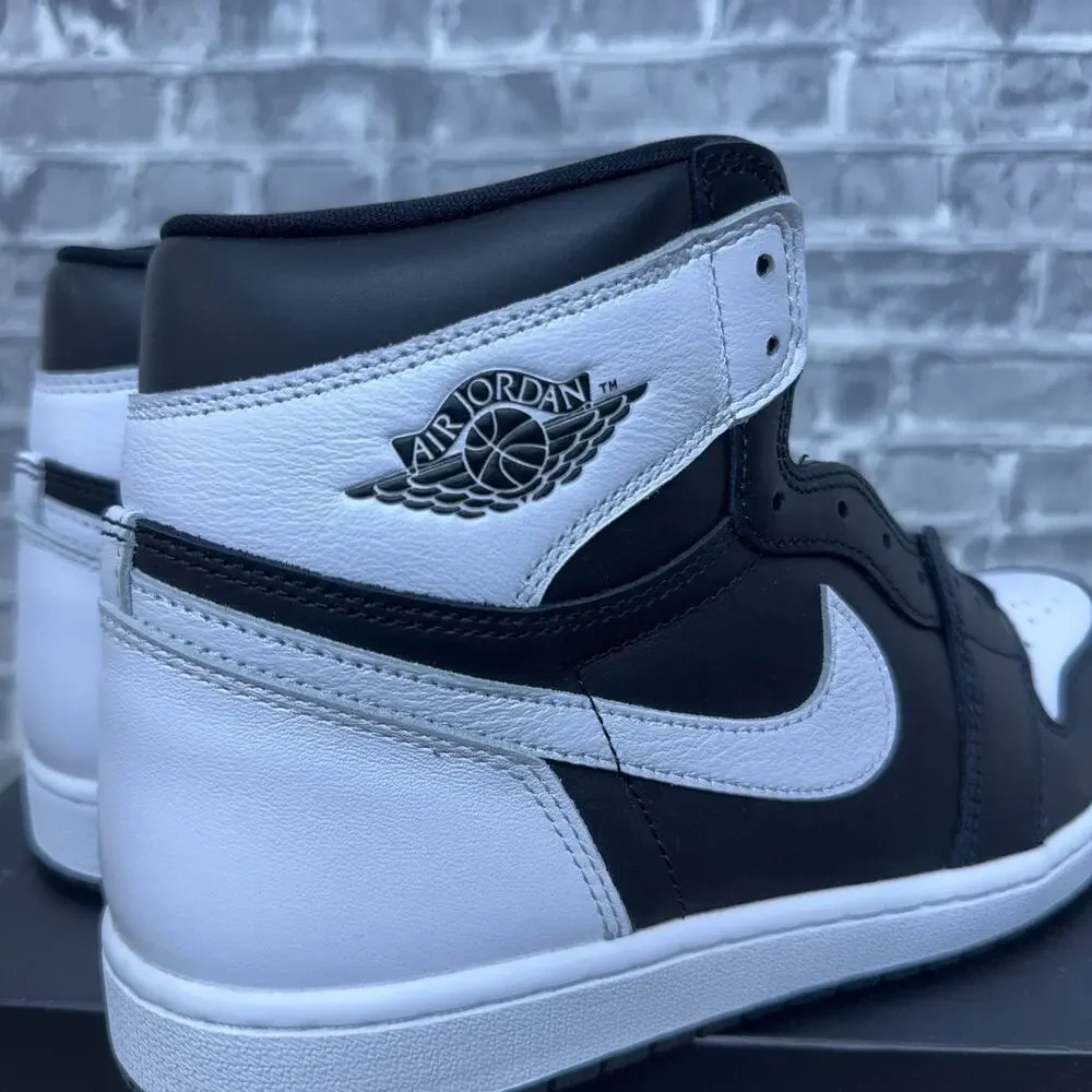 Nike Air Jordan 1 Retro High OG Black / White - White DZ5485-010 Mens Size 8.5