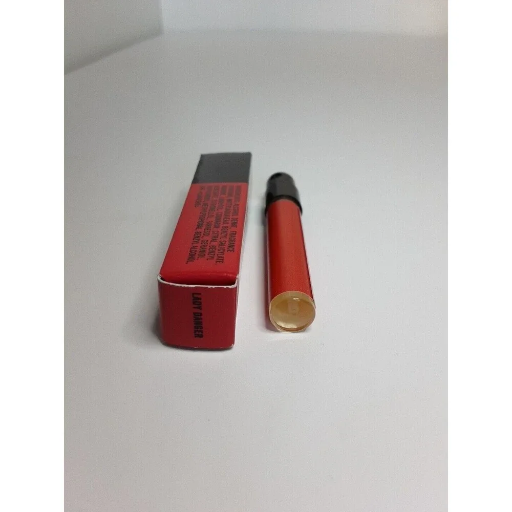 M·A·C mac cosmetics
