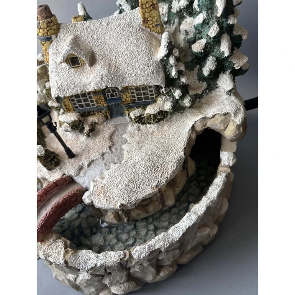 Thomas Kinkade Snow Covered Cottage Water Fountain Christmas Decor Lighted