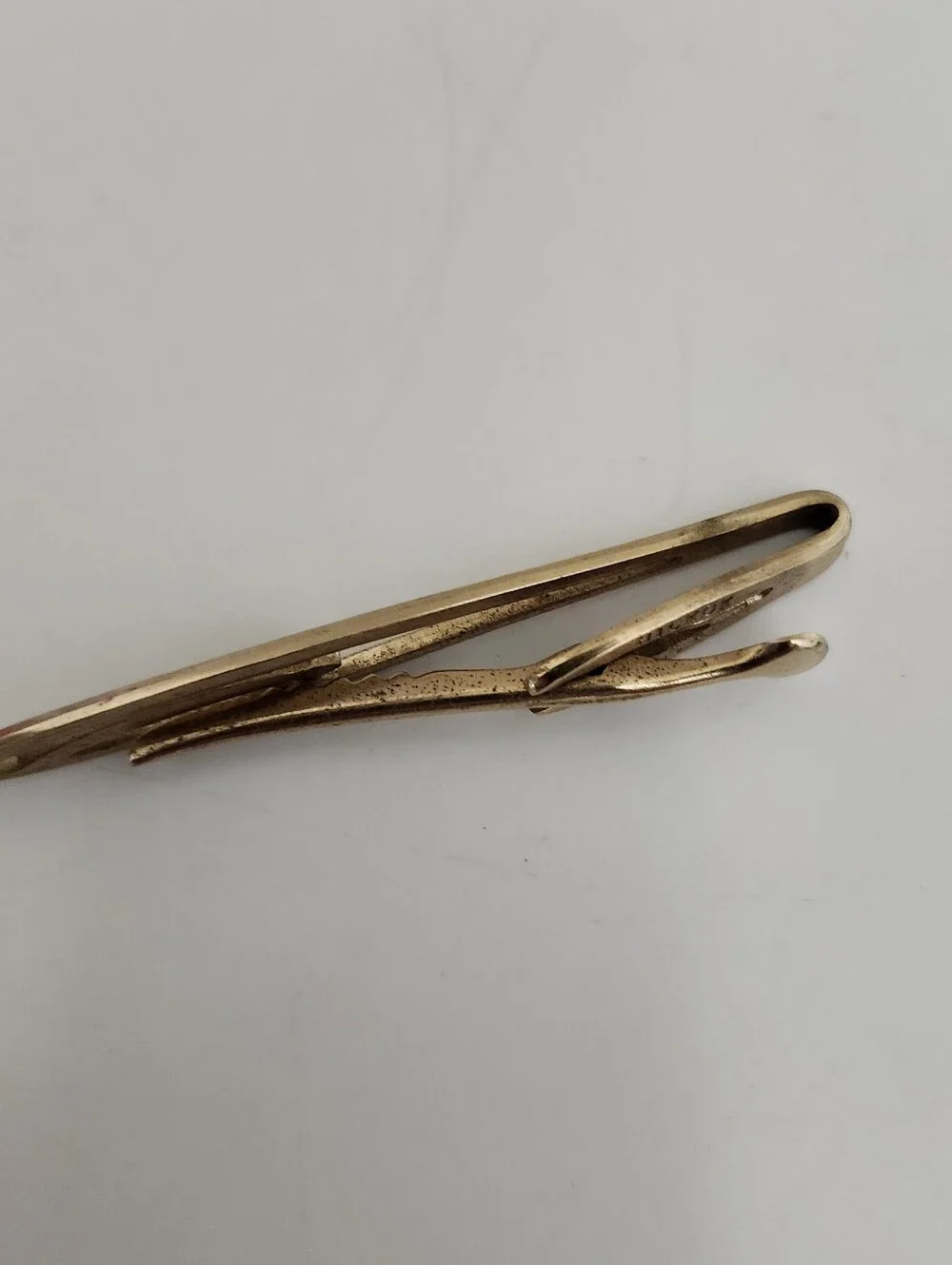 Vintage Hickok Gold Tone Tie Bar Clip Elongated Figure Eight MCM Art Deco