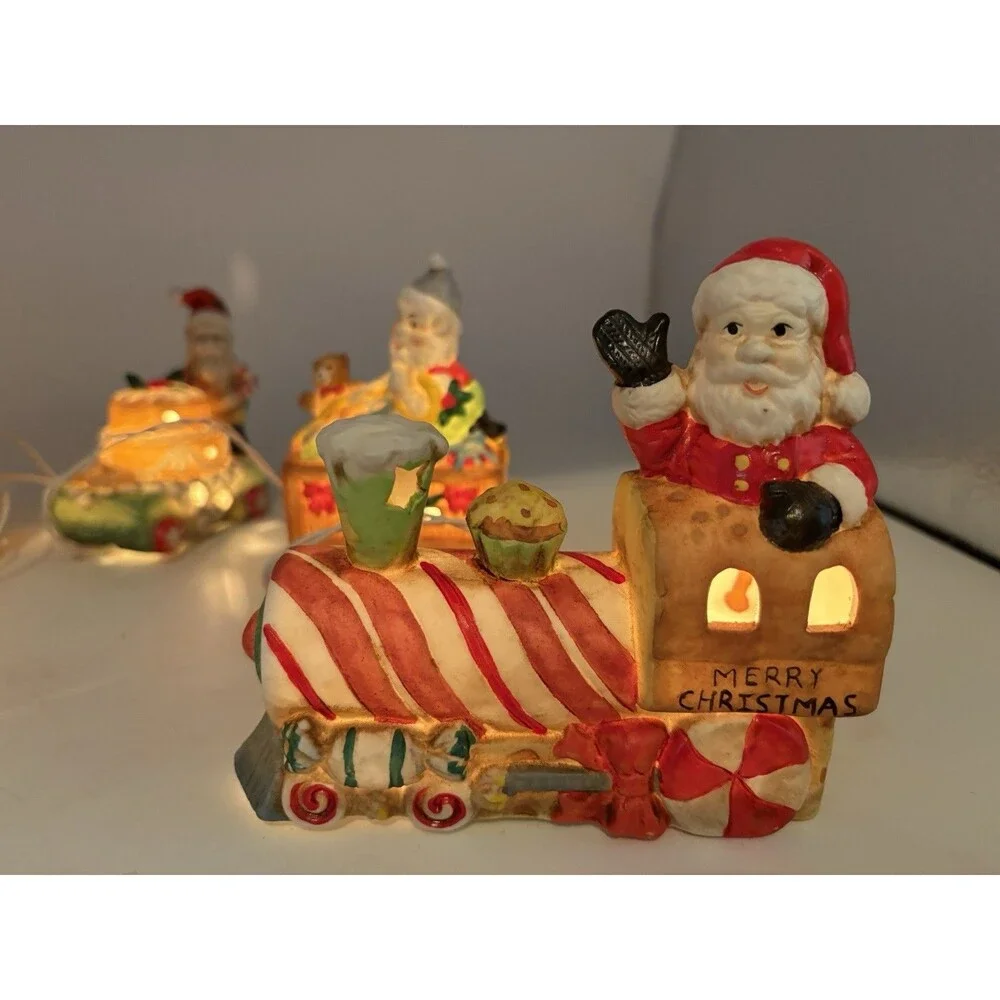 Vintage Santa Elf Christmas Lighted Train Set 5 Pc Ceramic Bisque w/ Box Works