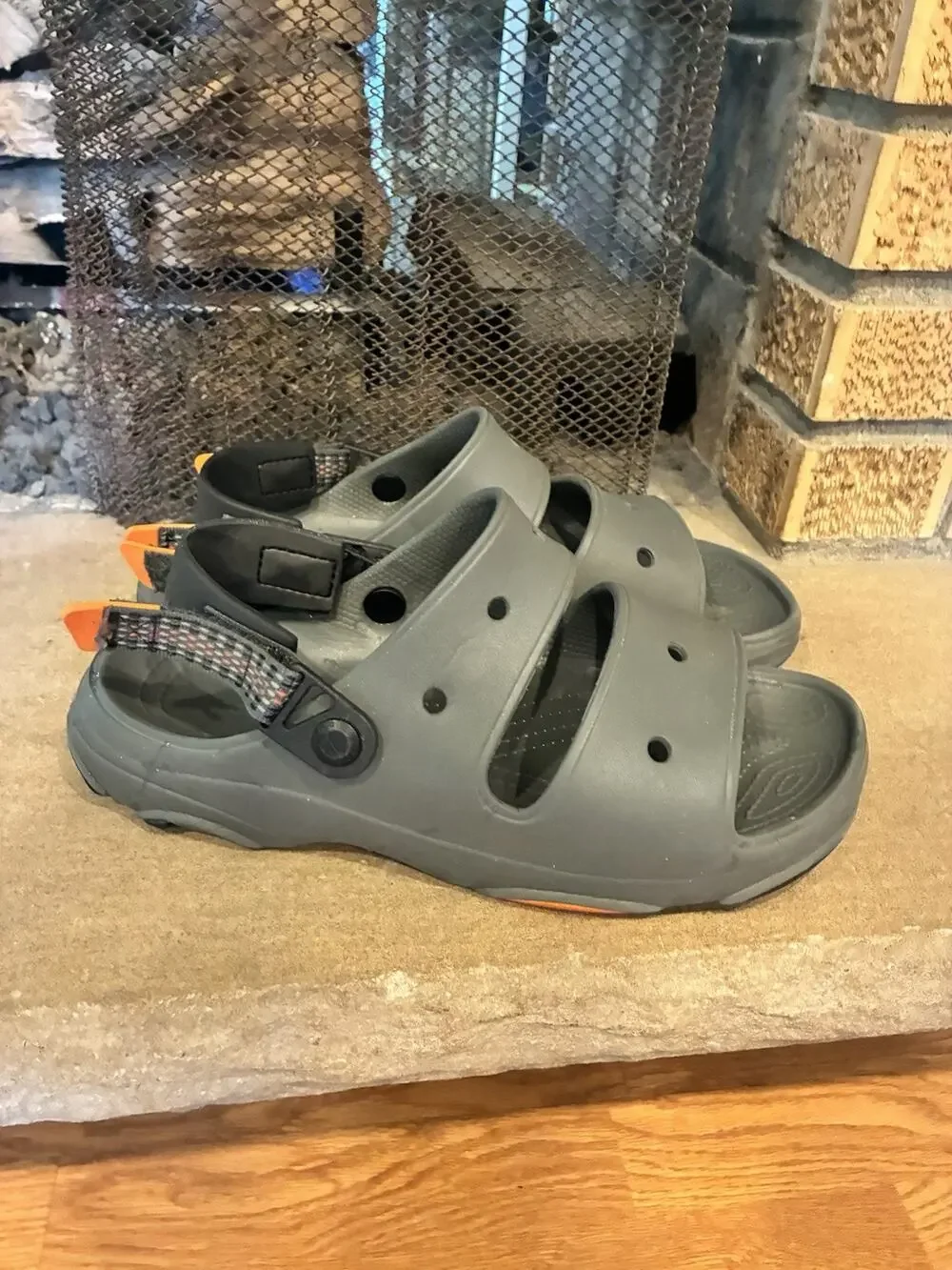 CROCS Classic WATERPROOF All Terrain CLOGS in Slate Gray - MEN’S - Size 10 US