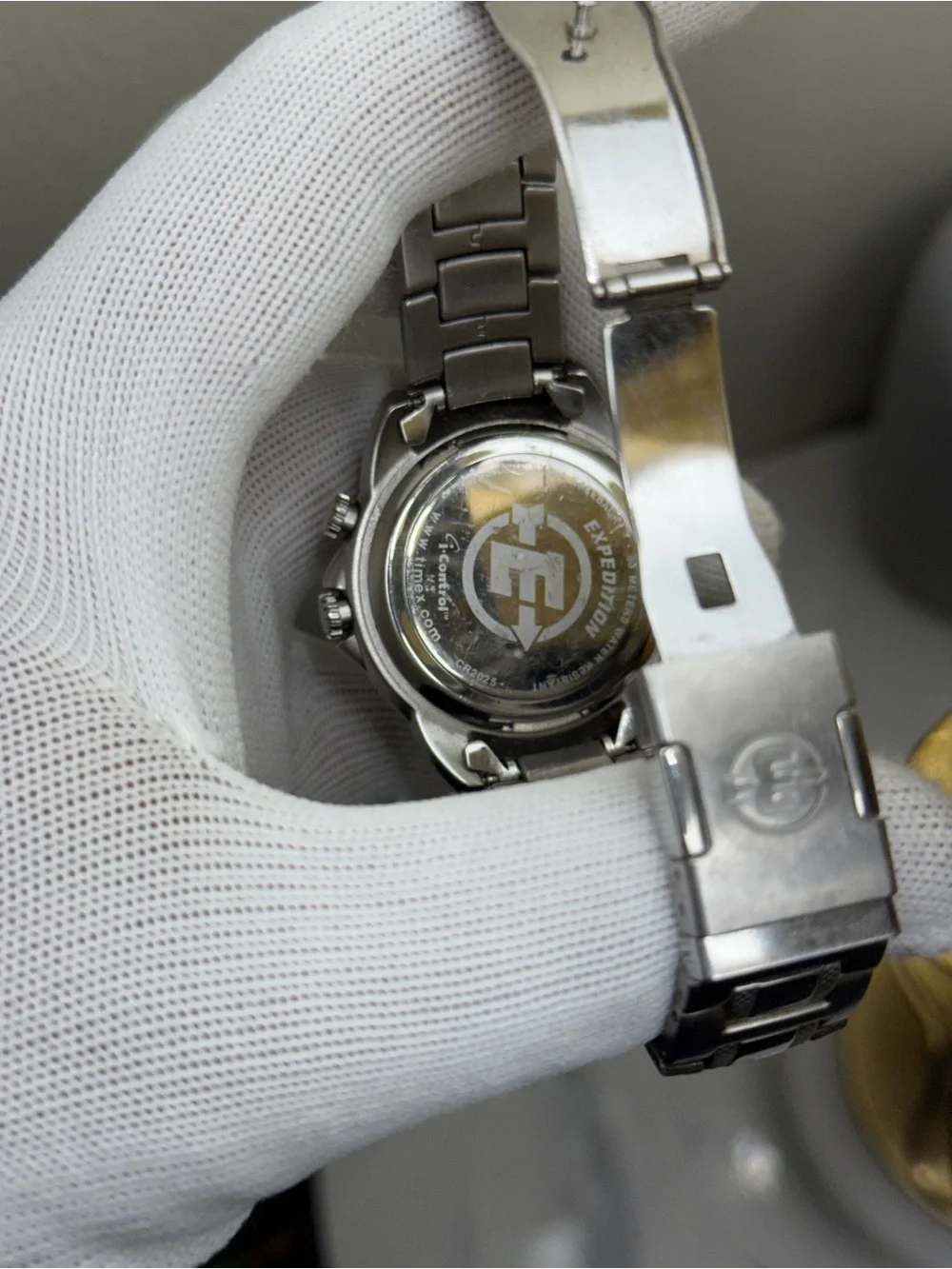 Timex expedition analog