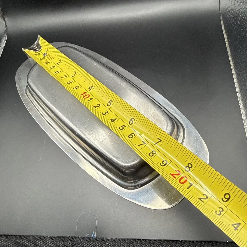 Unbranded piece stainless