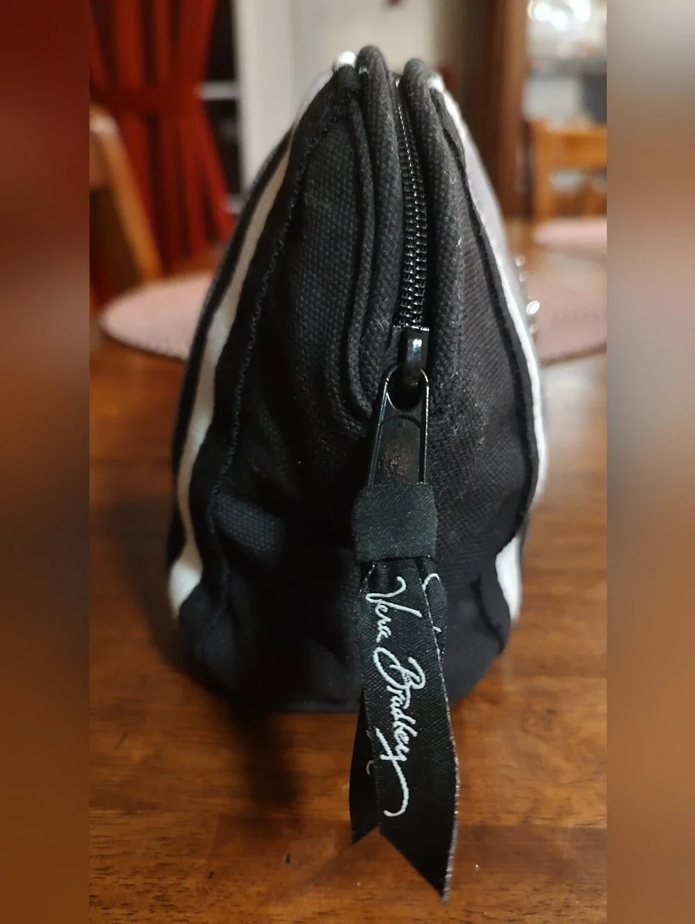 Vera Bradley stylish black