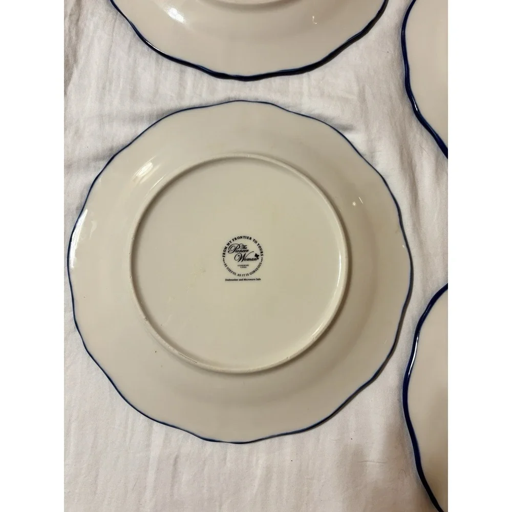 The Pioneer Woman round durable