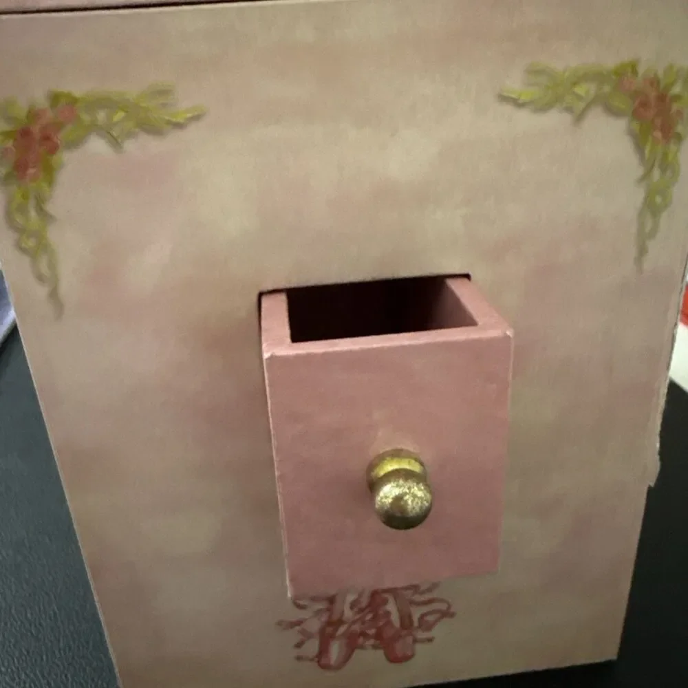 Enchantmints ballerina musical