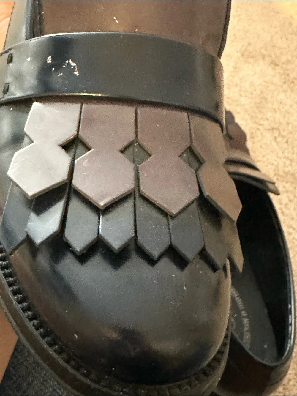 Tods polished black