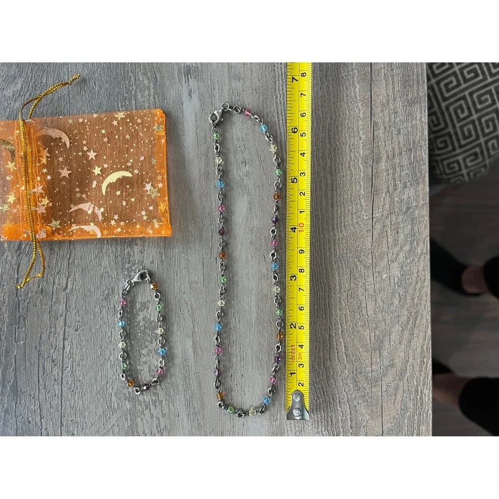 N/A clasp delicate themed