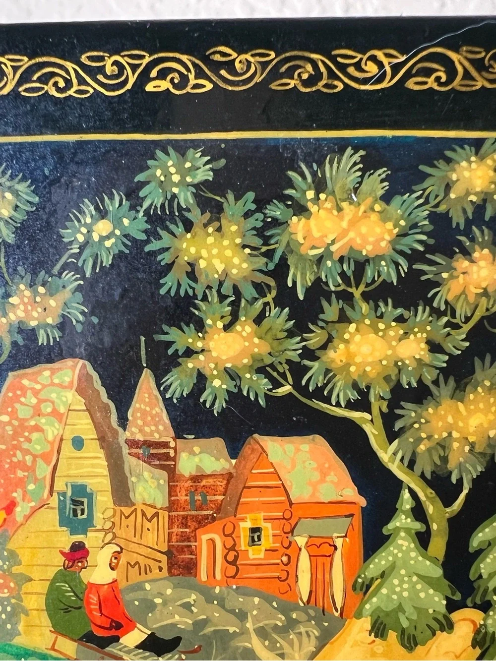 Mstera Vintage Soviet Lacquer Box hand painted