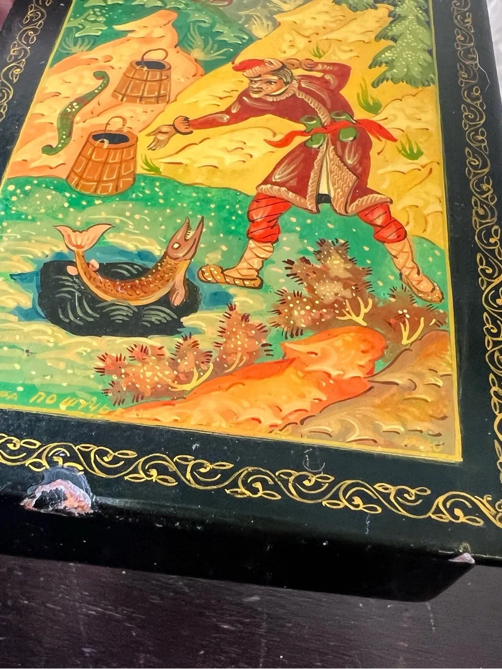 Mstera Vintage Soviet Lacquer Box hand painted