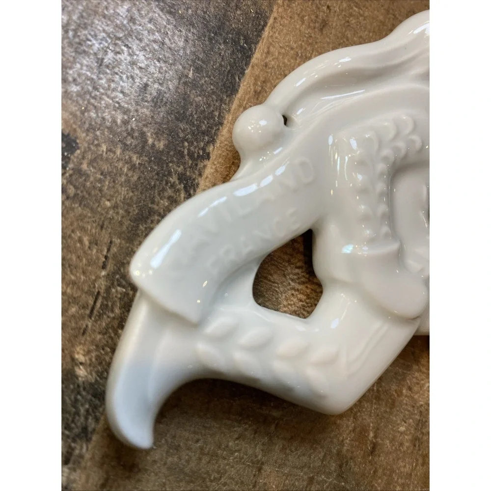 Haviland add touch