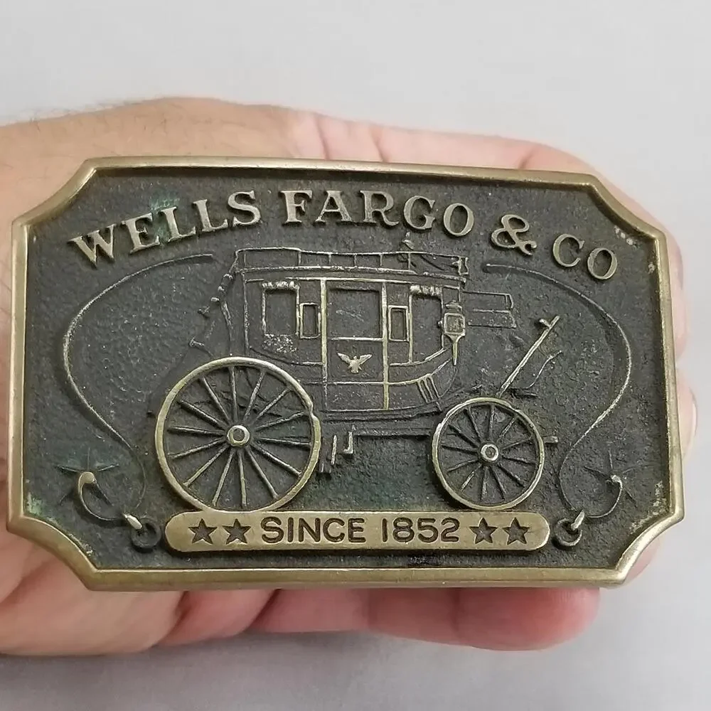 N/A vintage belt