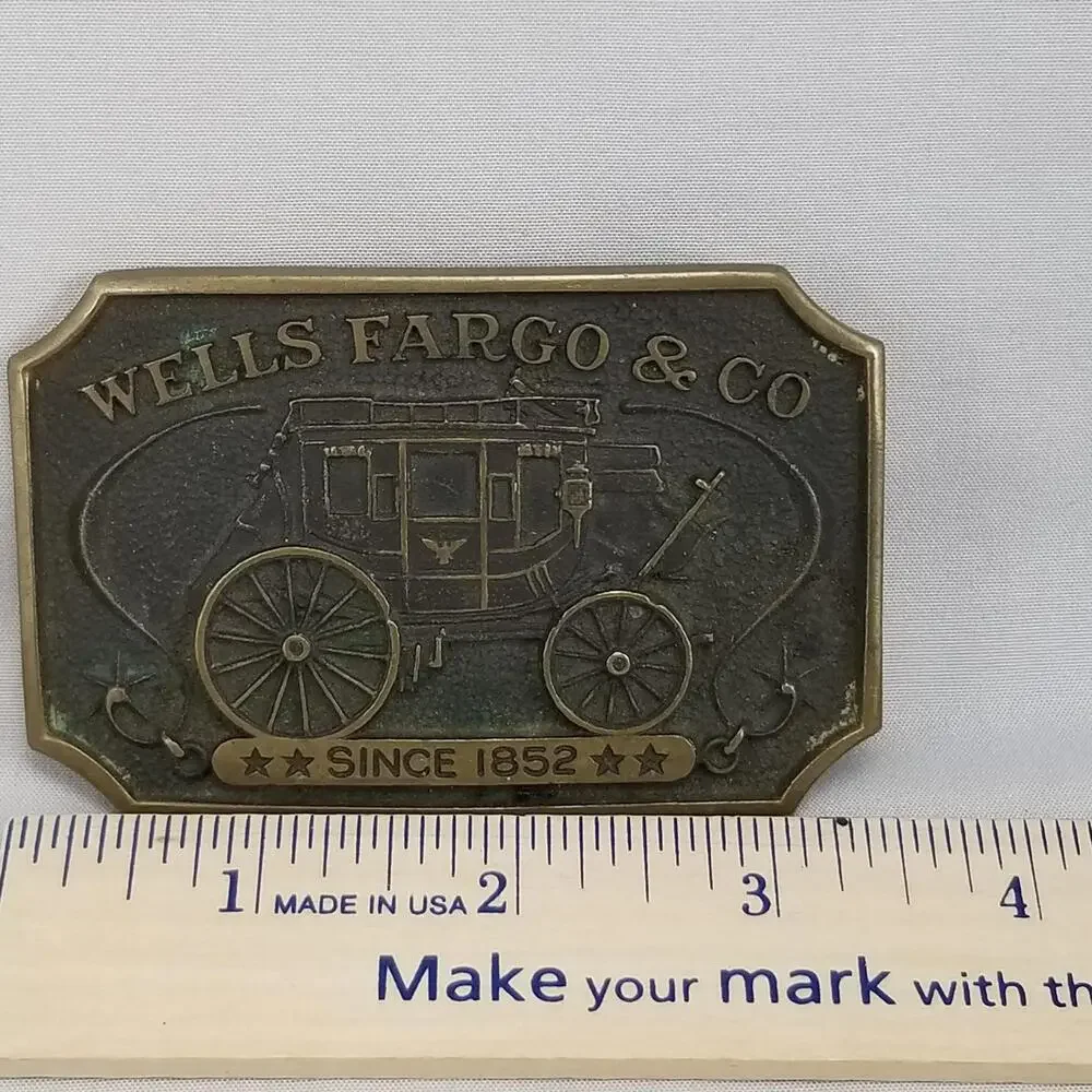 N/A vintage belt