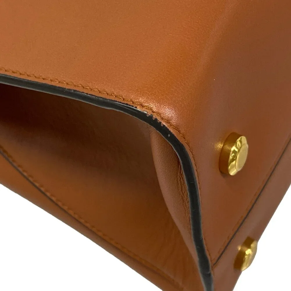 Salvatore Ferragamo Gancini Handbag 210400